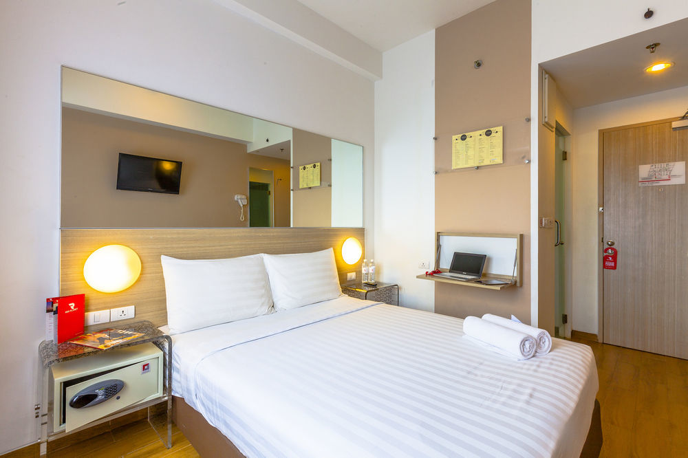 Monoloog Hotel Palembang Exterior foto