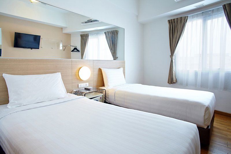 Monoloog Hotel Palembang Exterior foto